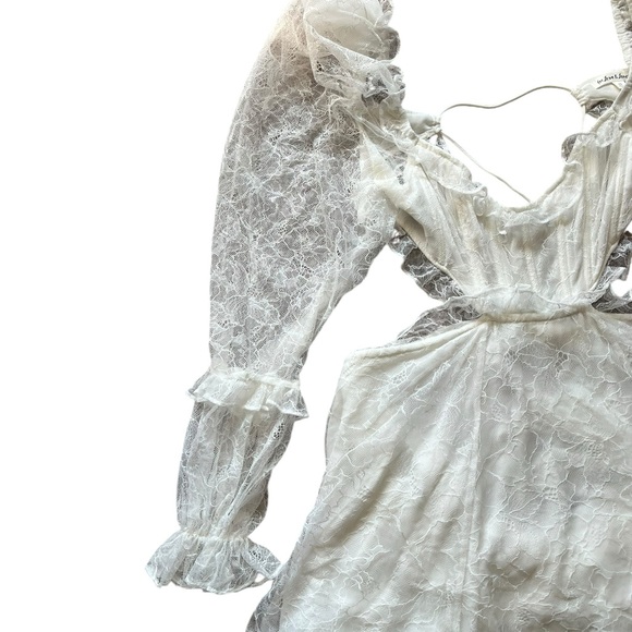 FOR LOVE & LEMONS White Cut Out Long Sleeve Lace Mini Dress - Picture 4 of 10